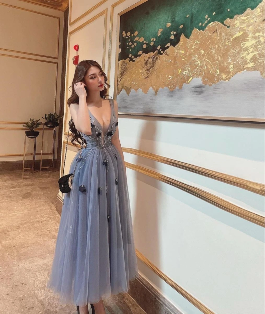 Elegant Gray Tulle Gown with Embellishments