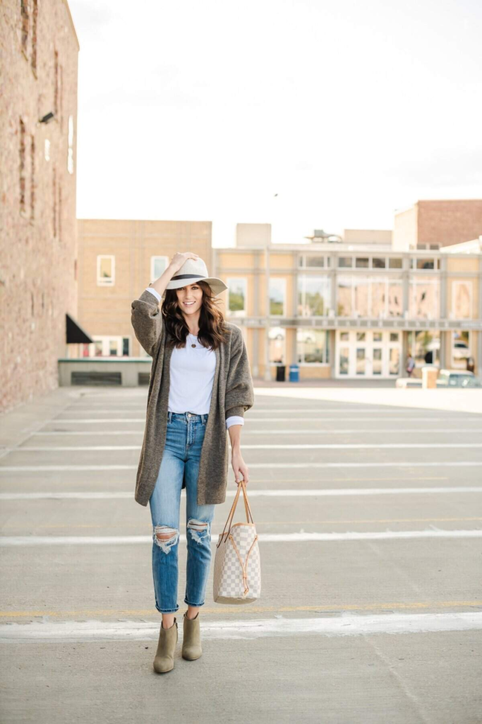 Chic Cardigan and Distressed Denim Combo