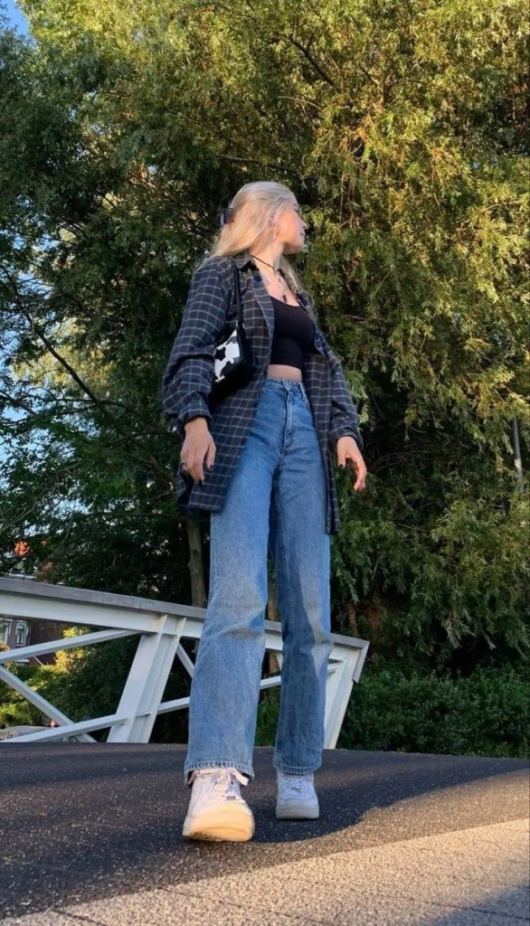 Grunge-Inspired Plaid and Denim Combo