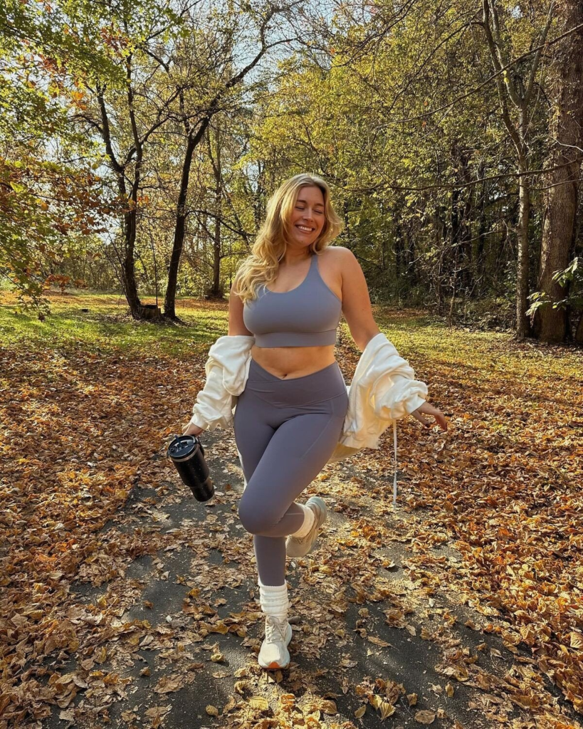 Sporty Crop Top with Oversized Cardigan