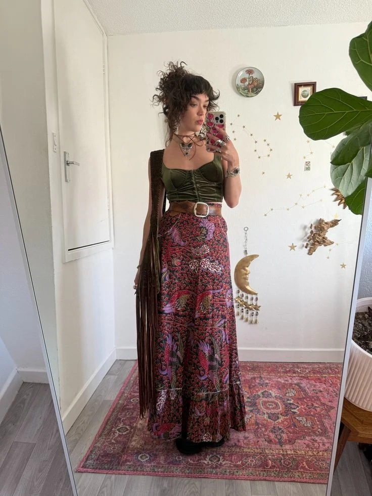 20 Boho Concert Outfit Ideas That’ll Make You the Festival’s Best-Dressed Music Lover