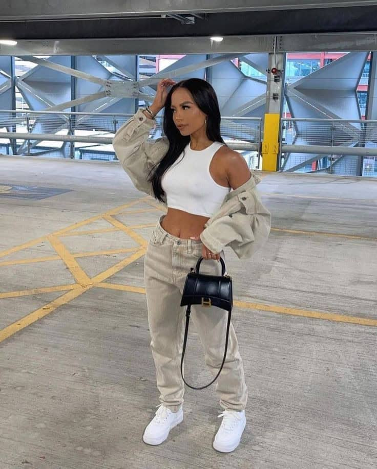 20 Sizzling Baddie Vacation Outfits to Turn Heads and Break Instagram