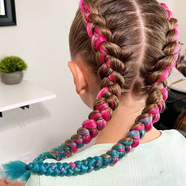 15 Sporty Softball Hairstyles!