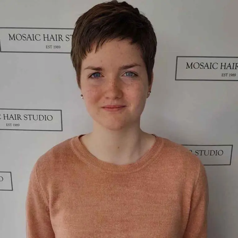 15 Easy-Going Short Cropped Hairstyles!