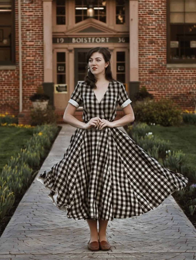 20 Timeless Retro Outfits That Never Go Out of Style: Vintage Glamour for the Modern Wardrobe