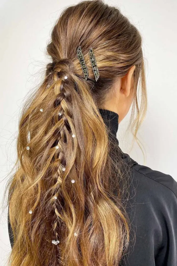 15 Festive Thanksgiving Hairstyles
