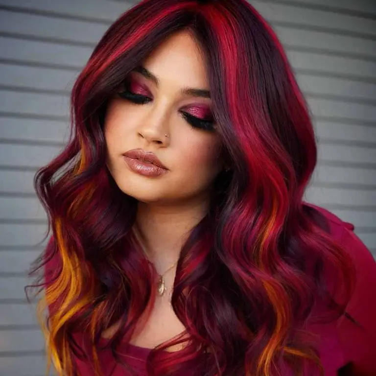 20 Stylish Hairstyles With Chunky Highlights!