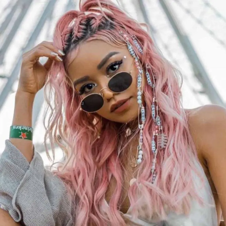 20 Sassy Hairstyles for Coachella!