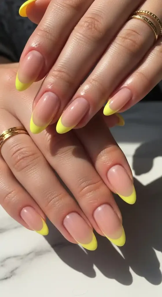 22 Yellow Nail Ideas That Instantly Brighten Your Look