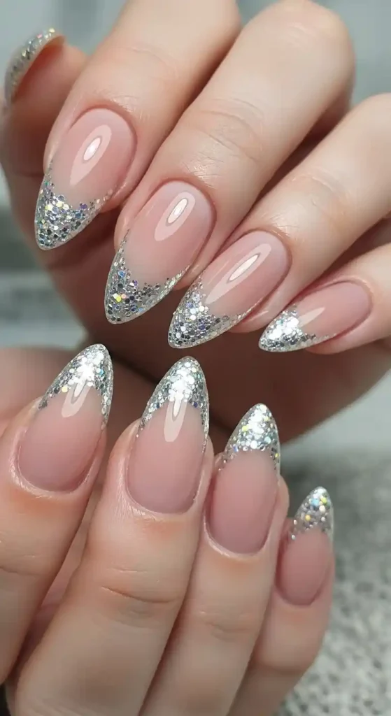 24 Festive Holiday Nail Ideas You’ll Love This Year